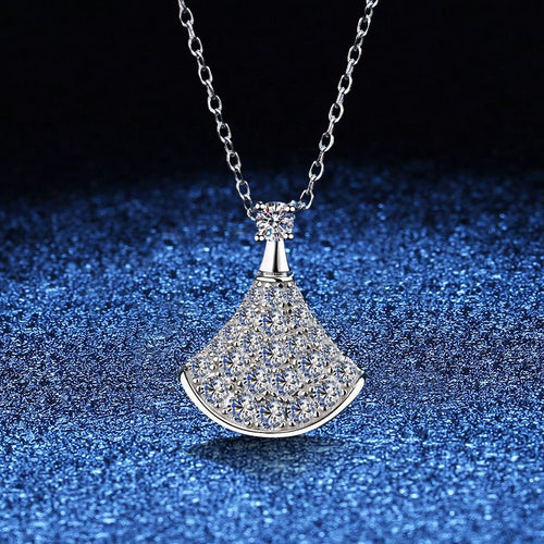 [AM]ELEGANT FAN-SHAPED MOISSANITE PENDANT NECKLACE