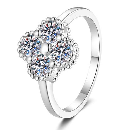 [AM]ELEGANT FOUR-LEAF CLOVER MOISSANITE RING