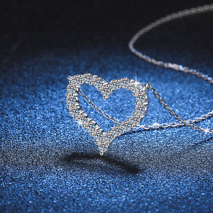 [AM]ROMANTIC HEART MOISSANITE PENDANT NECKLACE