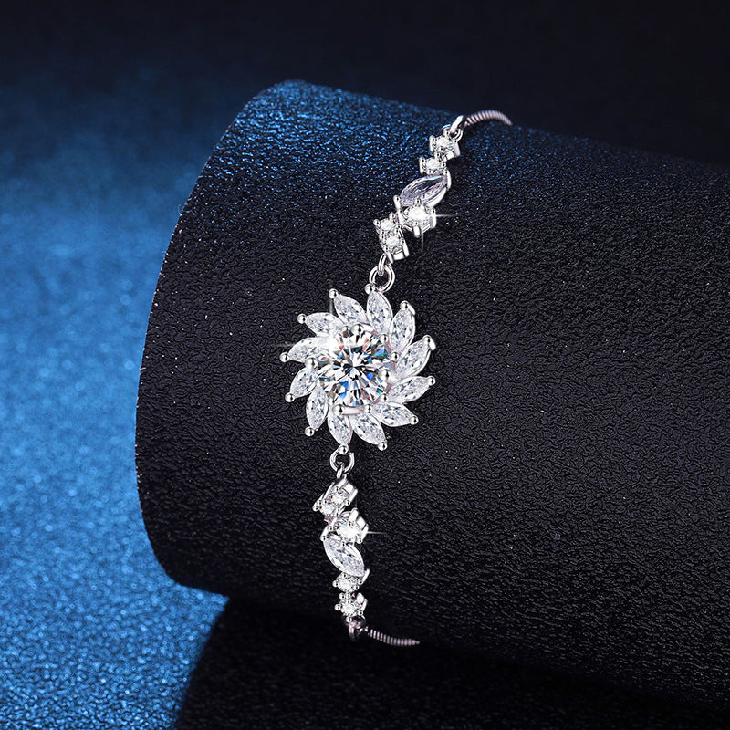 [AM]RADIANT SUNFLOWER MOISSANITE BRACELET