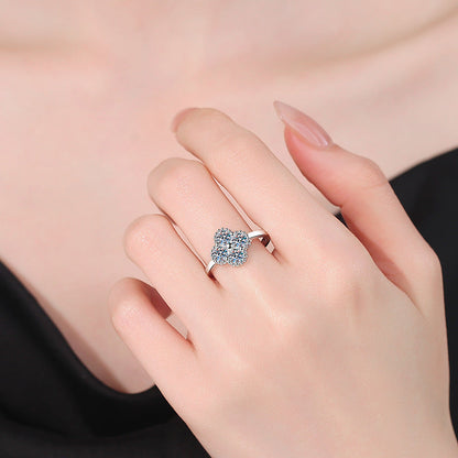 [AM]ELEGANT FOUR-LEAF CLOVER MOISSANITE RING