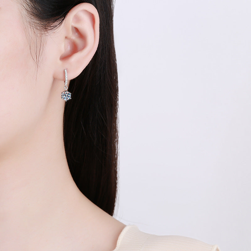 [AM]CLASSIC 6-PRONG MOISSANITE DROP EARRINGS