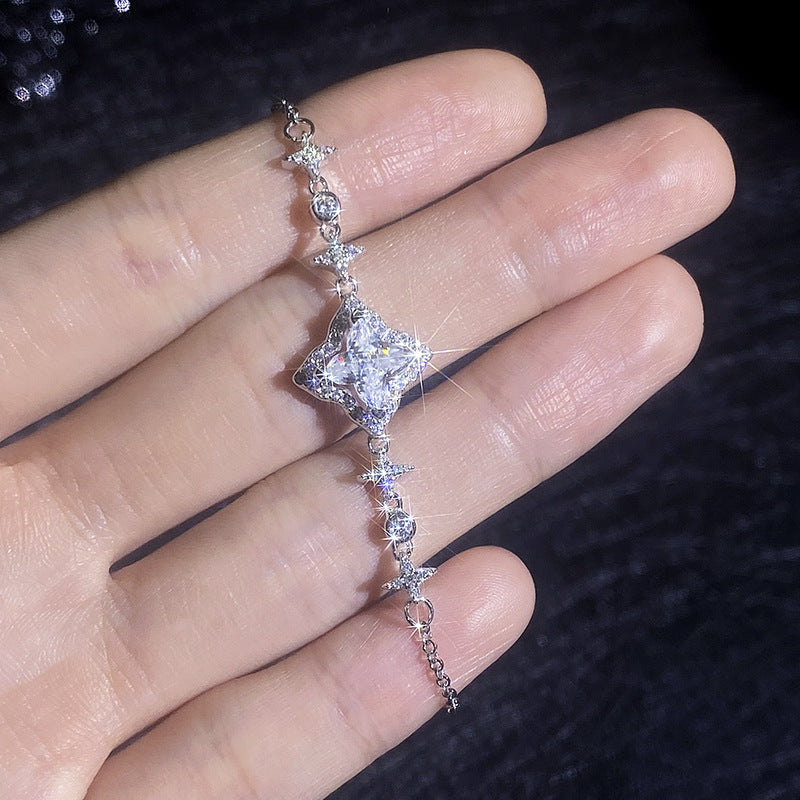 [AM]MARQUISE-CLOVER MOISSANITE BRACELET