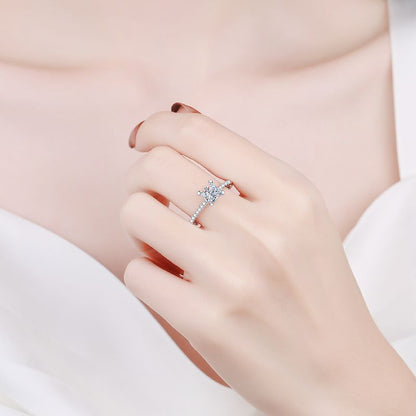 [AM]ELEGANT PRINCESS CUT MOISSANITE ENGAGEMENT RING