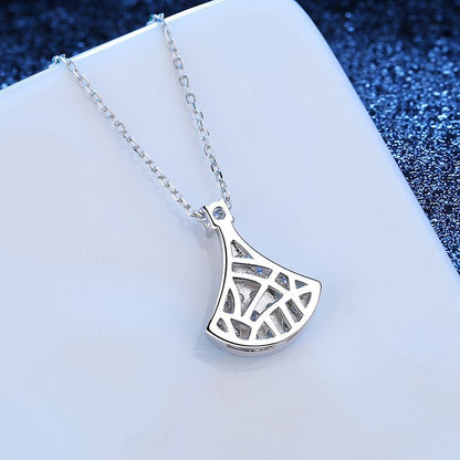 [AM]ELEGANT FAN-SHAPED MOISSANITE PENDANT NECKLACE