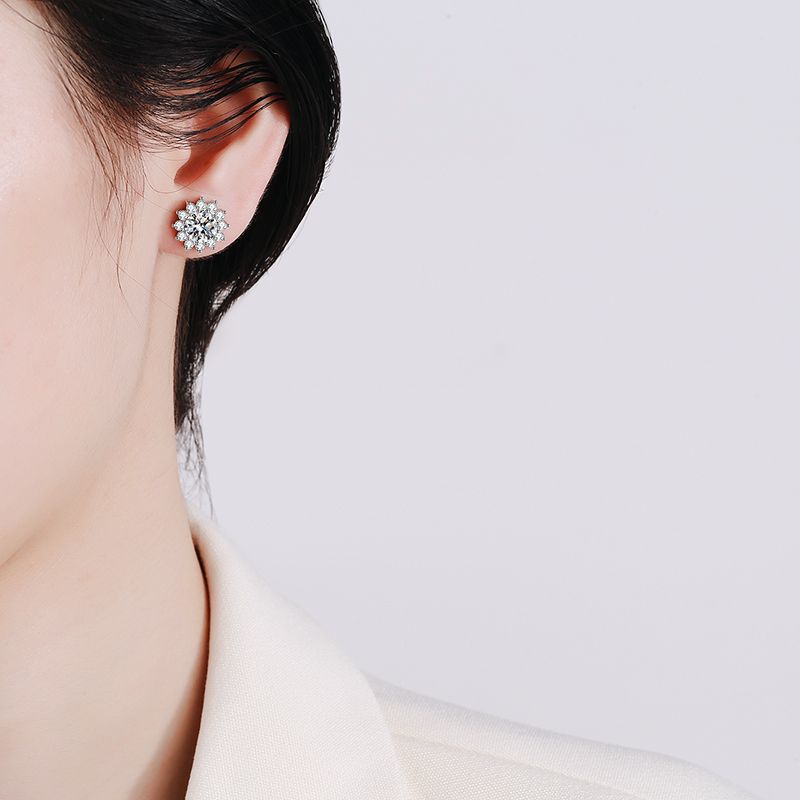 [AM]BLOOMING SUNFLOWER MOISSANITE STUD EARRINGS