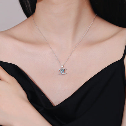 [AM]CLASSIC INTERLOCKING MOISSANITE PENDANT NECKLACE
