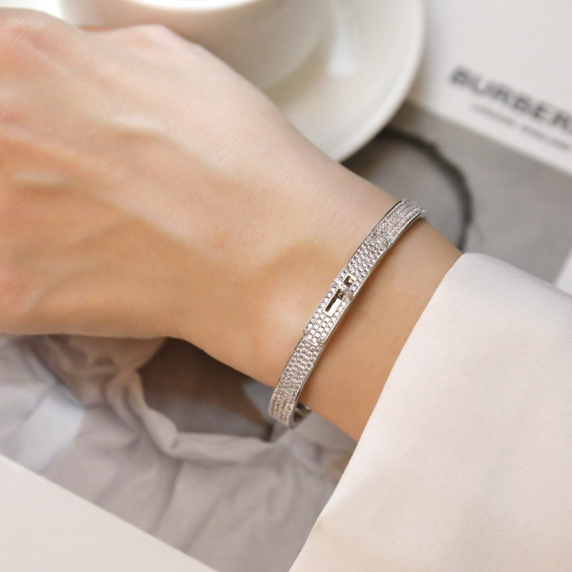 [AM]KELLY BRACELET DIAMOND PAVED