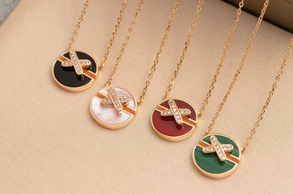 [AM]JEUX DE ROSE GOLD DIAMOND NECKLACE