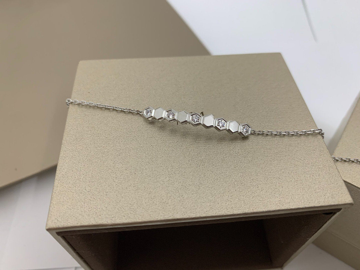[AM]BEE LOVE BRACELET DIAMOND