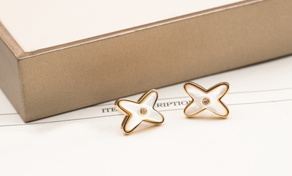 [AM]JEUX DE WHITE MOP ROSE GOLD DIAMOND EARRINGS