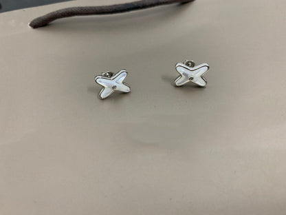 [AM]JEUX DE WHITE MOP SILVER DIAMOND EARRINGS
