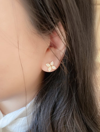 [AM]STAR BLOSSOM STUD EARRINGS ROSE GOLD DIAMONDS