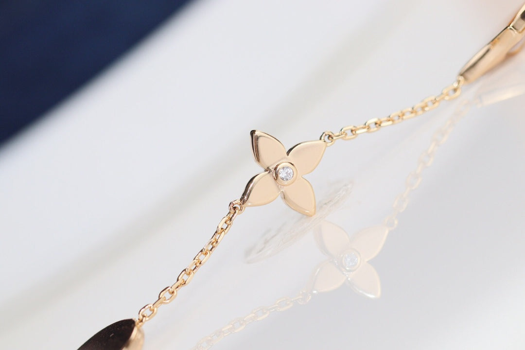 [AM]LEAF CLOVER BRACELET
