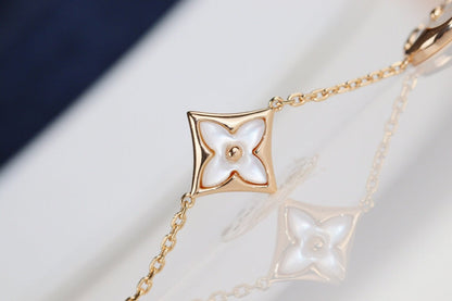 [AM]LEAF CLOVER BRACELET