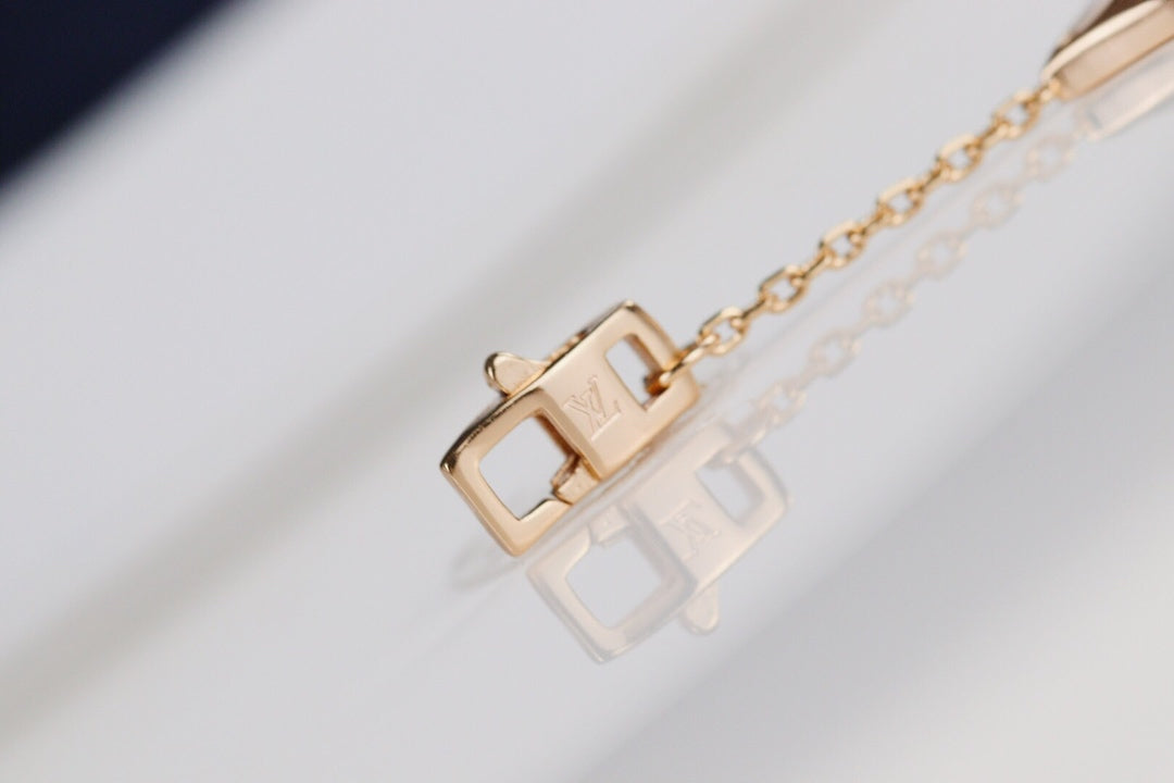 [AM]LEAF CLOVER BRACELET
