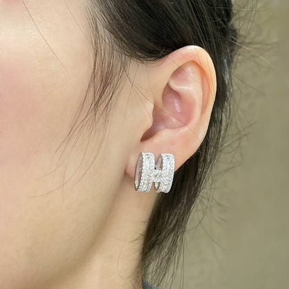 [AM]H STUD EARRINGS WITH SILVER DIAMONDS