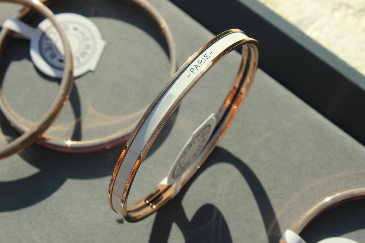 [AM]HM UNI BANGLE BAG