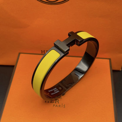 [AM]CLIC HM SO BLACK YELLOW BRACELET