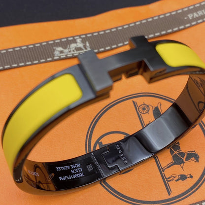 [AM]CLIC HM SO BLACK YELLOW BRACELET