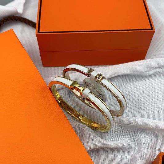 [AM]CLASSIC HM CLIC WHITE 8MM ENAMEL BRACELET