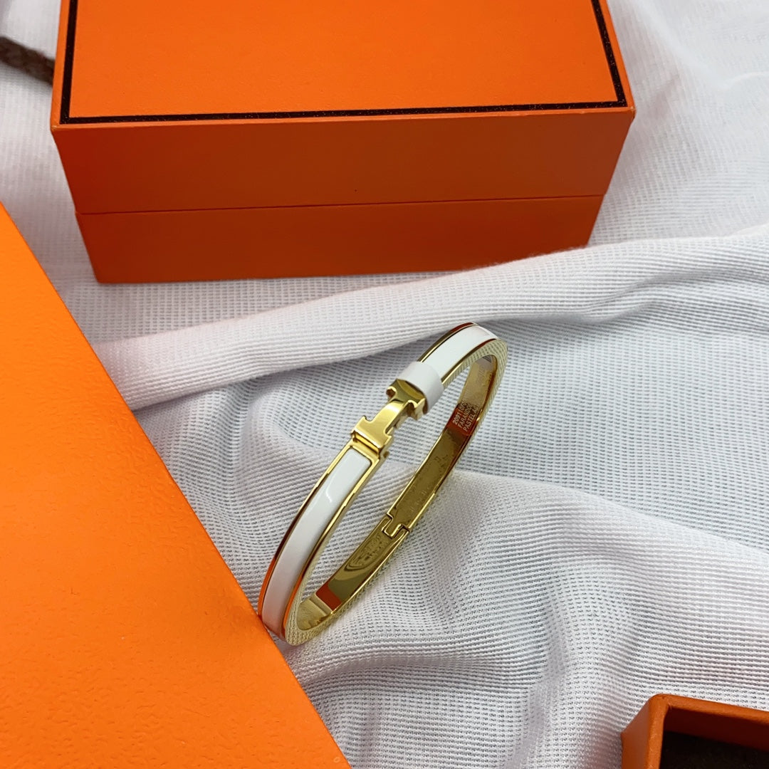 [AM]CLASSIC HM CLIC WHITE 8MM ENAMEL BRACELET
