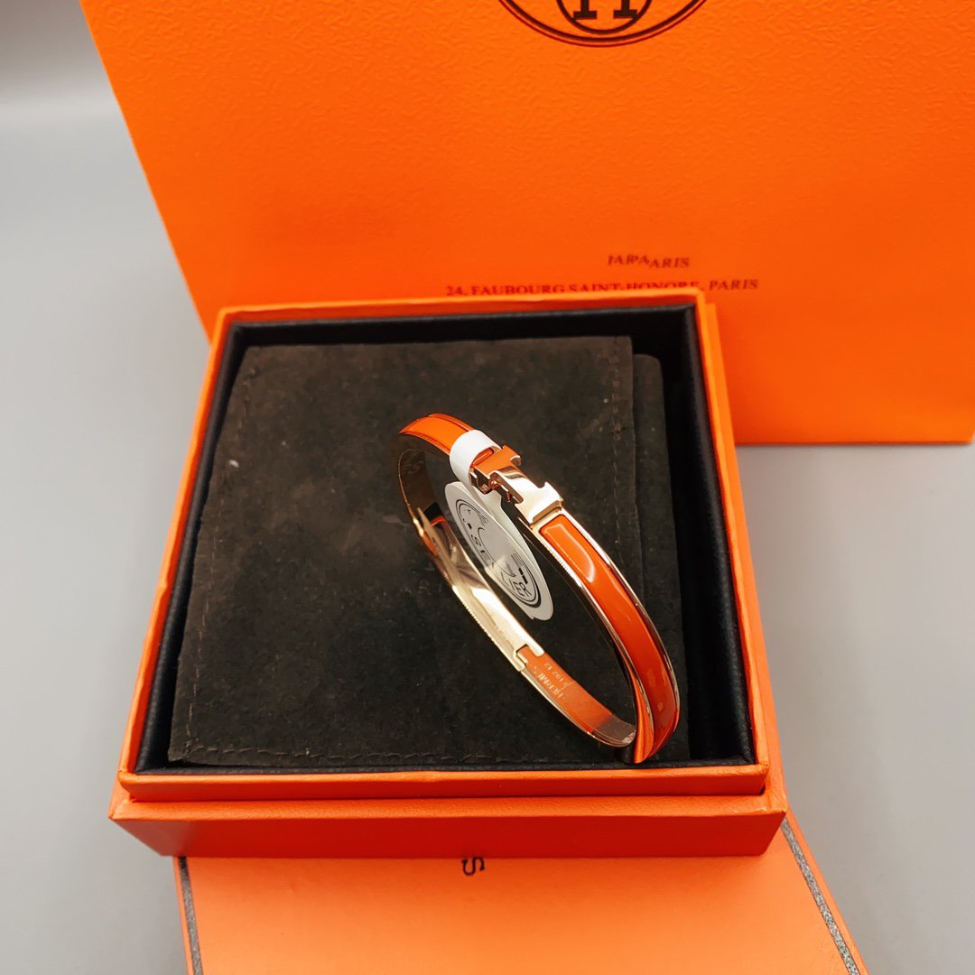 [AM]CLASSIC HM CLIC RED 8MM ENAMEL BRACELET