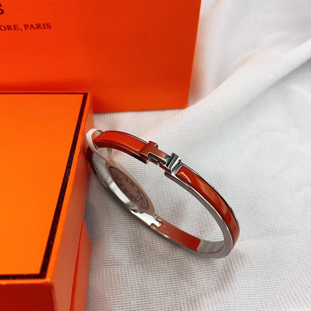 [AM]CLASSIC HM CLIC RED 8MM ENAMEL BRACELET