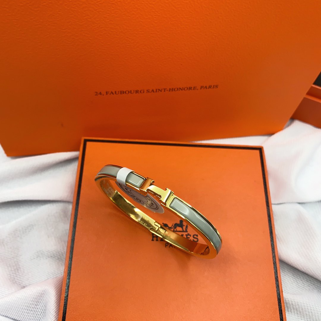 [AM]CLASSIC HM CLIC GREEN 8MM ENAMEL BRACELET