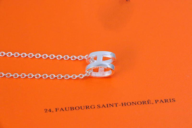 [AM]HM NECKLACE H LETTER OVAL SERIES