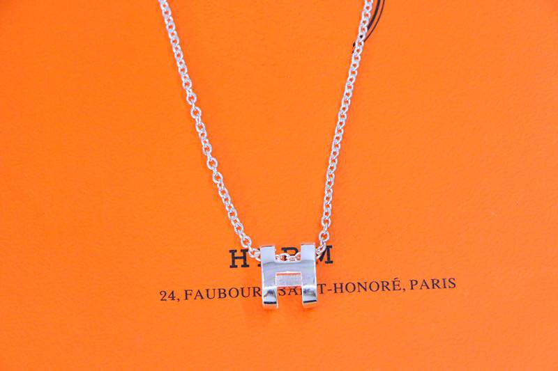 [AM]HM NECKLACE H LETTER OVAL SERIES