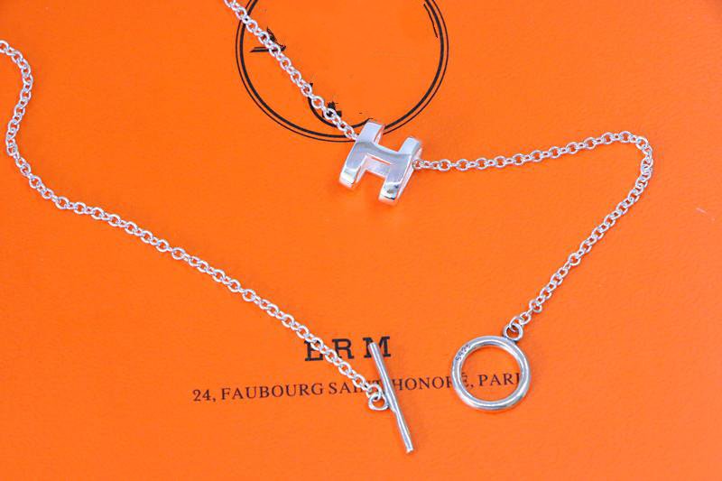 [AM]HM NECKLACE H LETTER OVAL SERIES