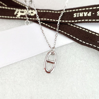[AM]HM PIG NOSE NECKLACE