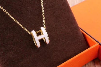 [AM]HM CLIC YELLOW ENAMEL GOLD NECKLACE