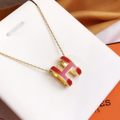 [AM]HM CLIC RED ENAMEL GOLD NECKLACE