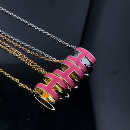 [AM]H NECKLACE PINK