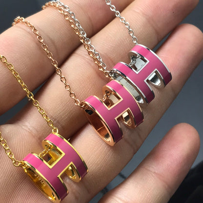 [AM]H NECKLACE PINK