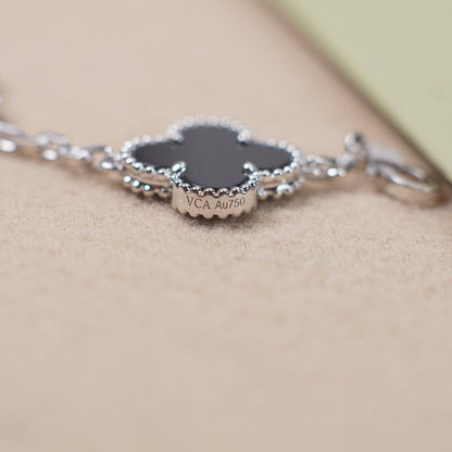 [AM]LUCKY CLOVER 5-MOTIF BRACELET - BLACK OXNY COLLECTION