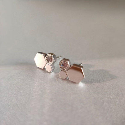 [AM]BEE LOVE SILVER DIAMOND EARRINGS