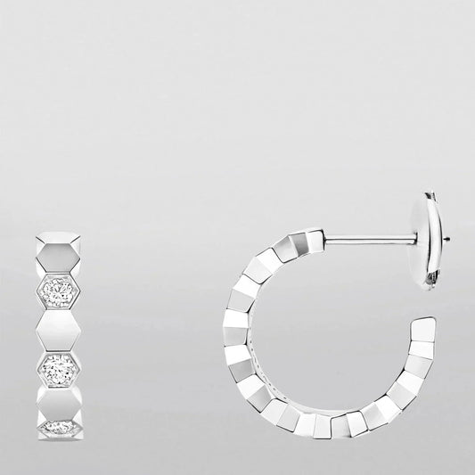 [AM]Hollow Design Four-Leaf Clover Flower Shape Ring