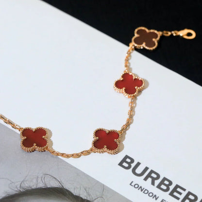 [AM]LUCKY CLOVER 5-MOTIF BRACELET - RED CARNELIAN COLLECTION