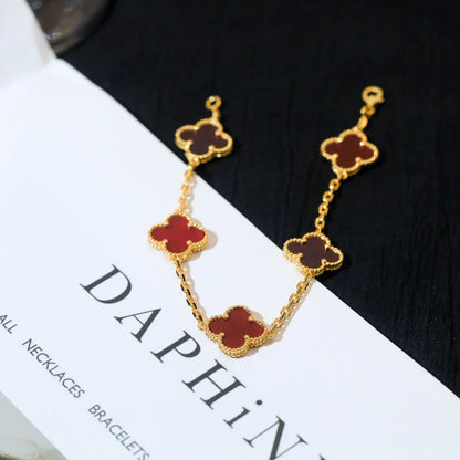 [AM]LUCKY CLOVER 5-MOTIF BRACELET - RED CARNELIAN COLLECTION