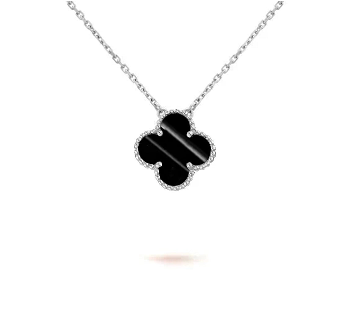 [AM]15MM CLOVER FLOWER PENDANT NECKLACE WHITE GOLD COLLECTION