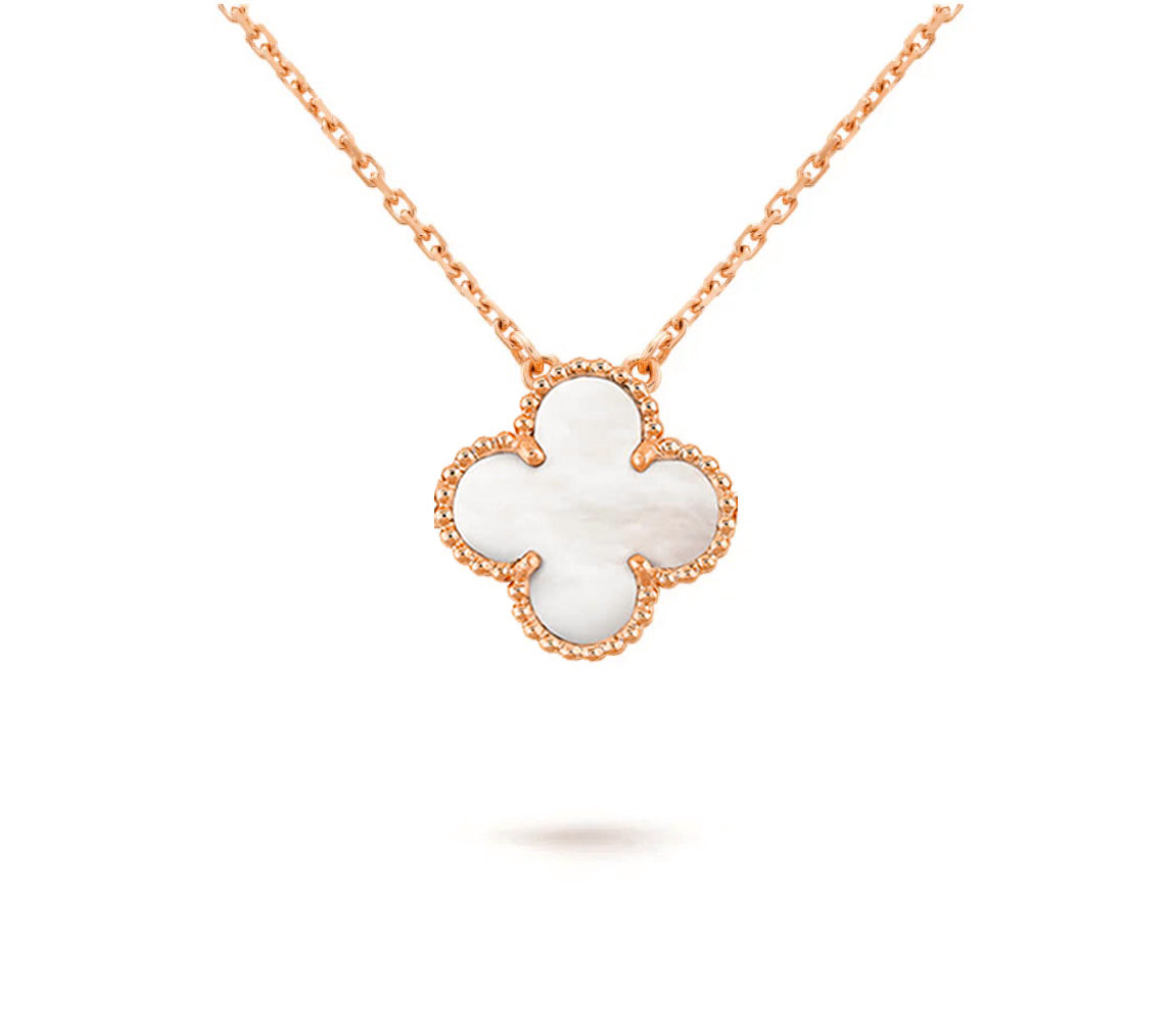 [AM]15MM CLOVER FLOWER PENDANT NECKLACE COLLECTION