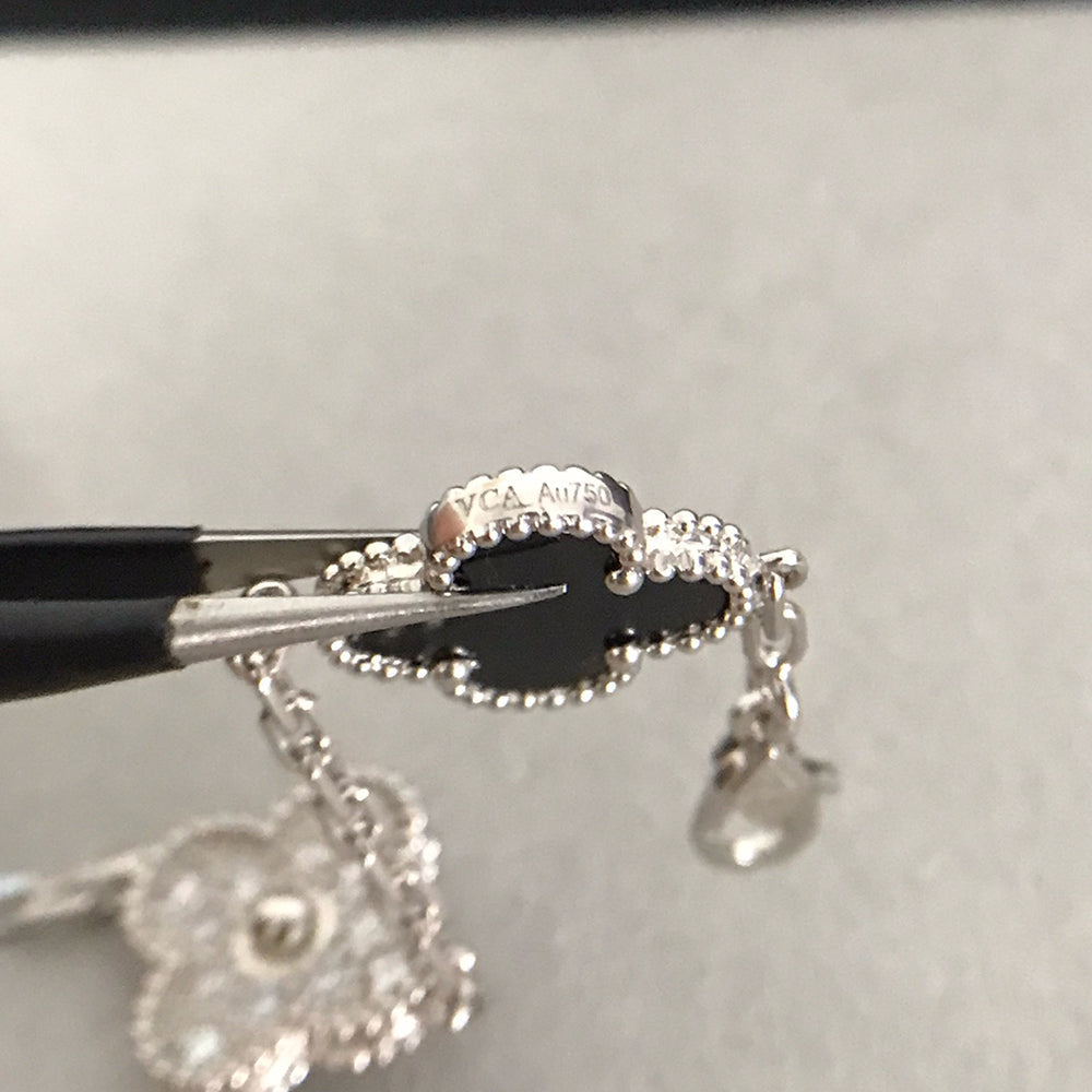 [AM]LUCKY CLOVER 5-MOTIF BRACELET - BLACK OXNY COLLECTION