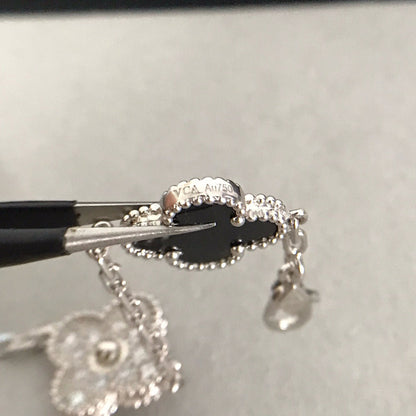 [AM]LUCKY CLOVER 5-MOTIF BRACELET - BLACK OXNY COLLECTION