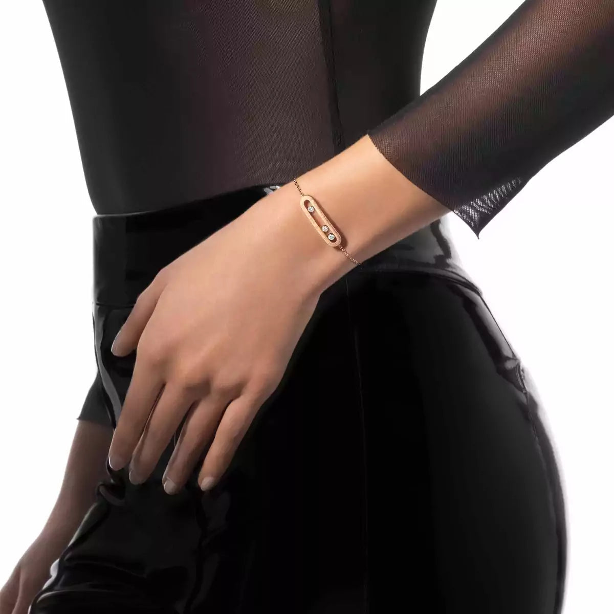 [AM]MOVE CLASSIQUE CISELÉ BRACELET