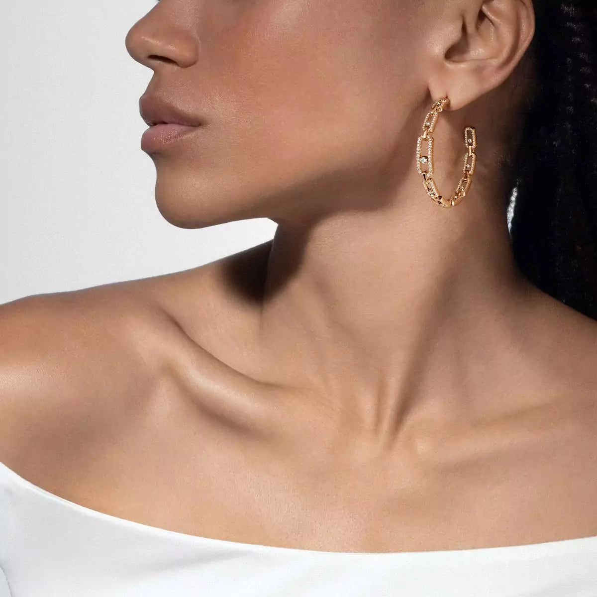 [AM]MOVE LINK KINETIC DIAMOND HOOP EARRINGS