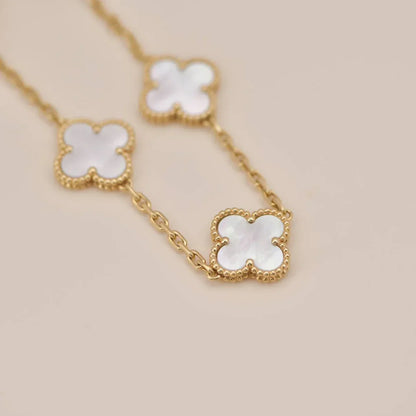 [AM]LUCKY CLOVER 5-MOTIF BRACELET - WHITE MOTHER-OF-PEARL COLLECTION