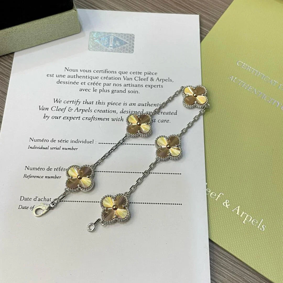 [AM]LUCKY CLOVER 5-MOTIF BRACELET - LASER COLLECTION